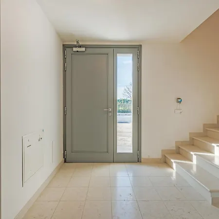 Apartment Bellaria Palace - Near The Of Ferrari