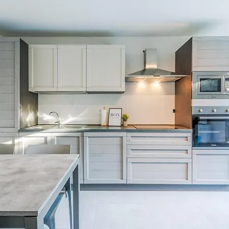 Bellaria Palace - Near The Of Ferrari By Movebnb 모데나