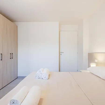 Bellaria Palace - Near The Of Ferrari By Movebnb Apartmán