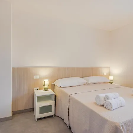 Bellaria Palace - Groundfloor - By Movebnb *
